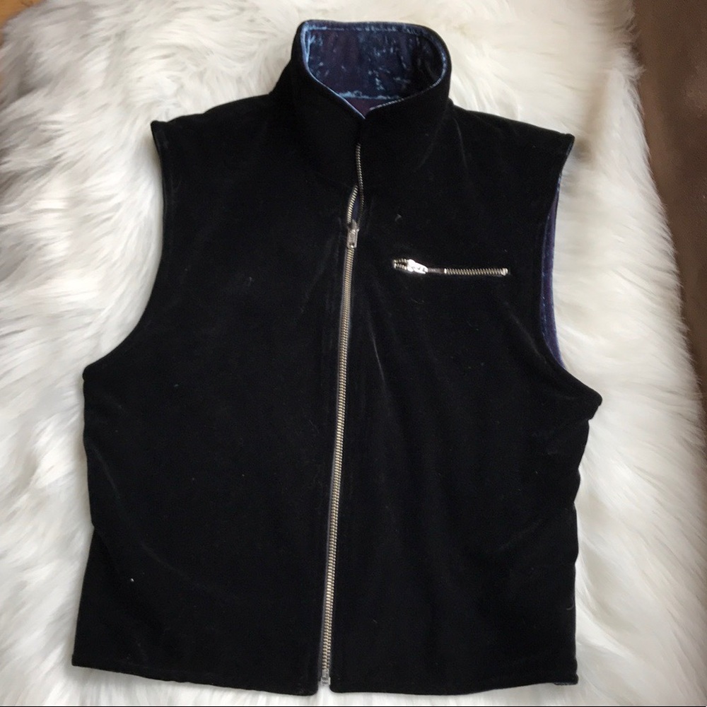 Reversible velvet vest